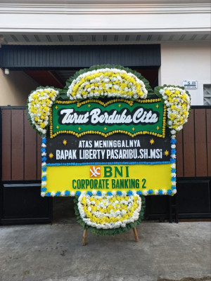 Papan Bunga Duka di Sumbawa